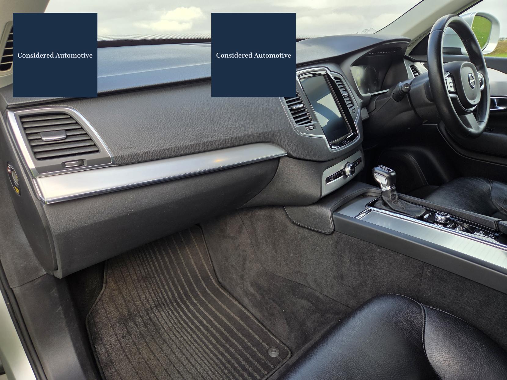 Volvo XC90 2.0 D5 PowerPulse Momentum SUV 5dr Diesel Auto 4WD Euro 6 (s/s) (235 ps)