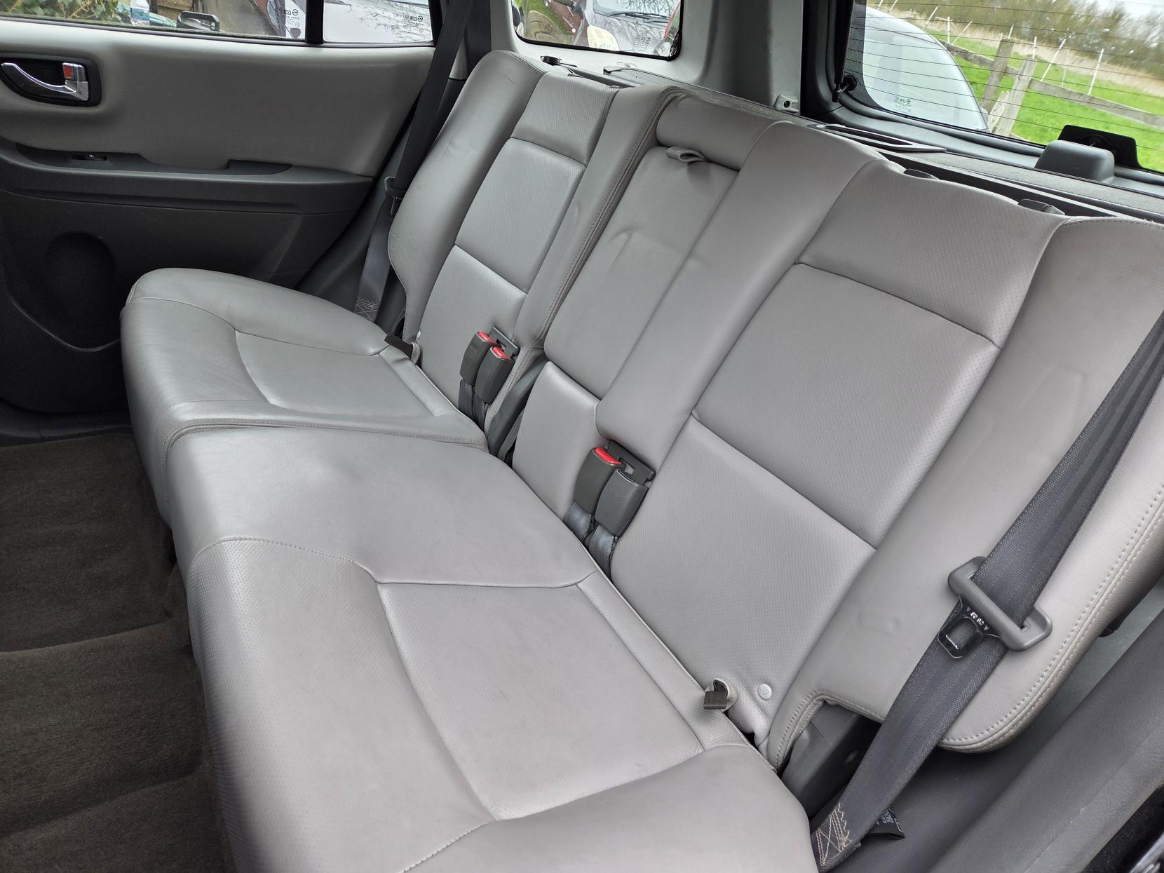 Hyundai Santa Fe 2.7 V6 CDX SUV 5dr Petrol Automatic (274 g/km, 168 bhp)